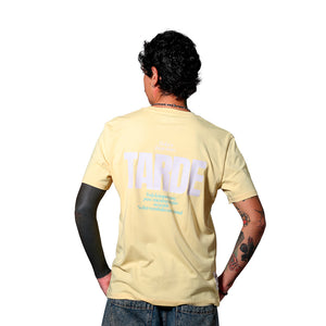 Tarde - Camiseta Mano Santo